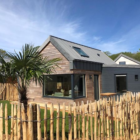 La Cabine Du Bout Du Monde Avec Mezzanine - Ile De Sein - Votre Maison De Vacances De Haut Standing - Pl03 卡松 外观 照片